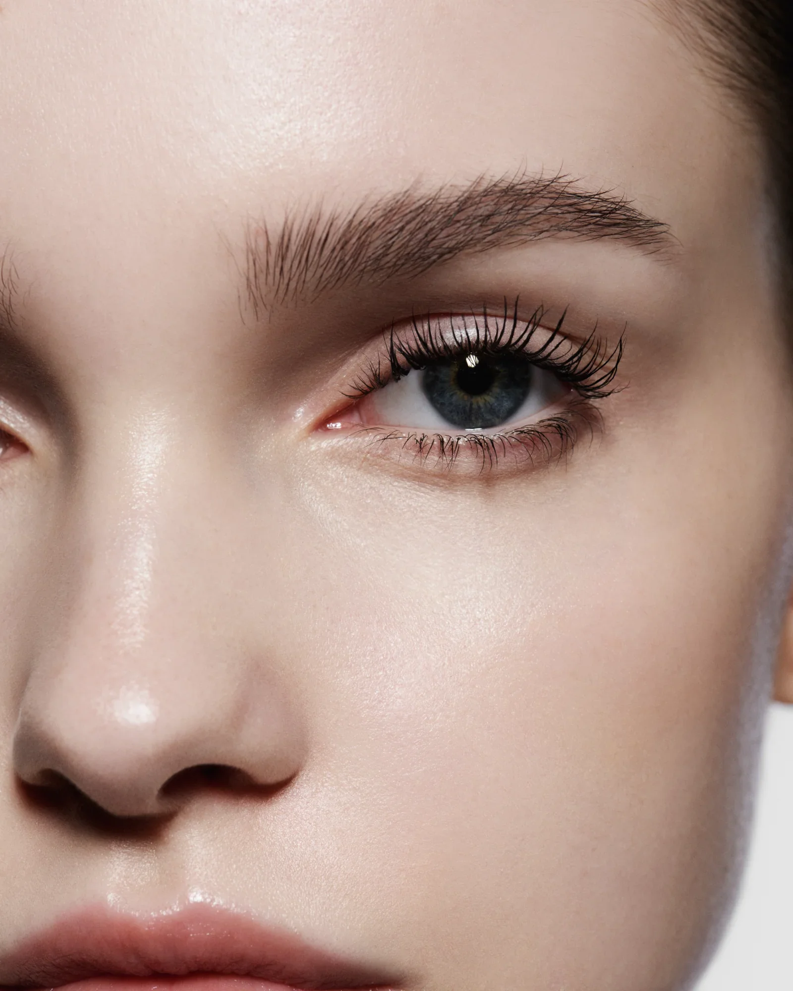 Vast Lash Mascara - Image 4